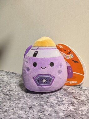Squishmallow Kensington Clip NWT